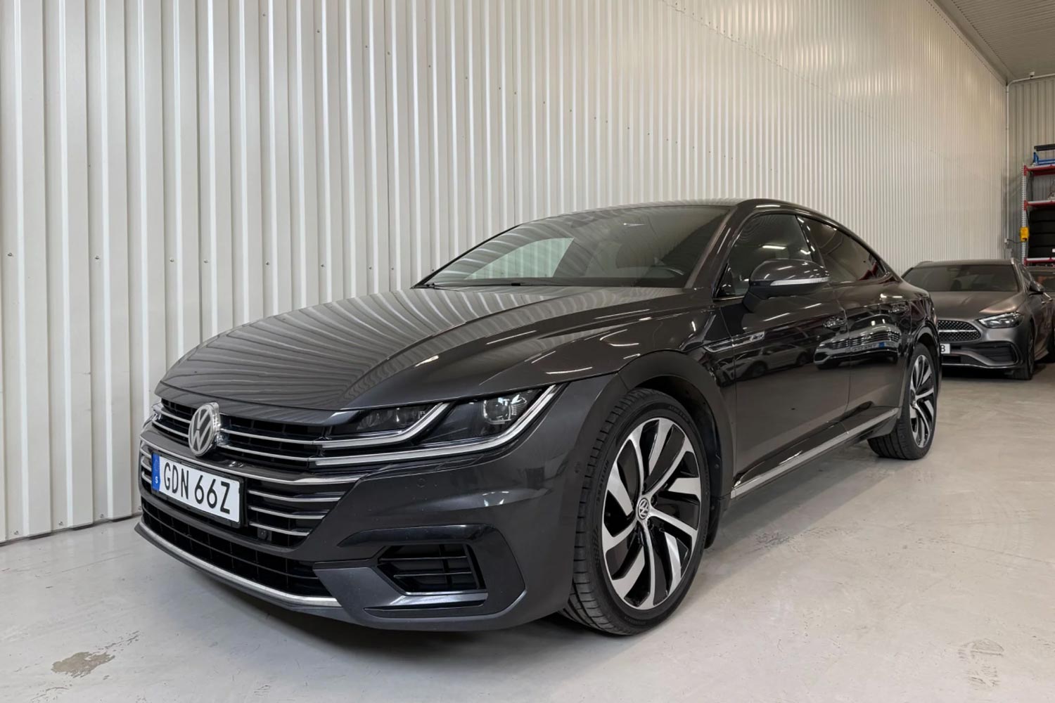 Volkswagen Arteon 4M GT R-Line Cockpit Värmare Kamera Drag
