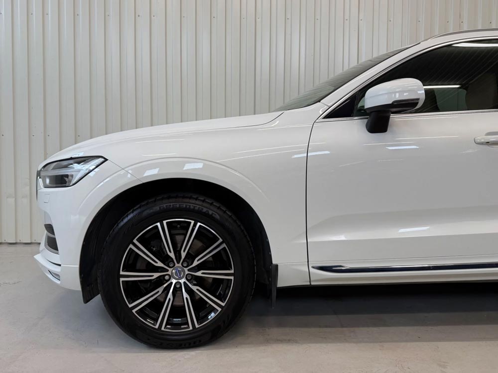 Volvo XC60 D4 AWD Inscription VOC Värmare Kamera Navi Drag