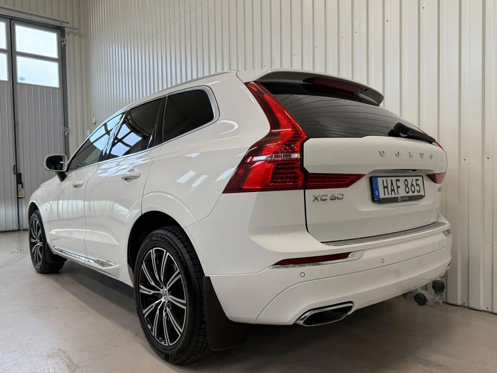 Volvo XC60 D4 AWD Inscription VOC Värmare Kamera Navi Drag